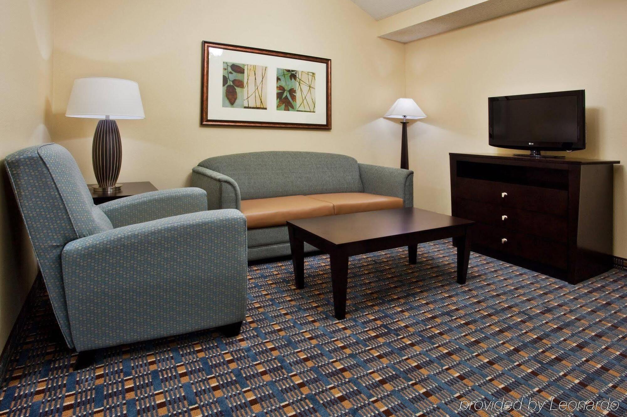 Holiday Inn Express Alpharetta - Roswell By Ihg Exterior foto